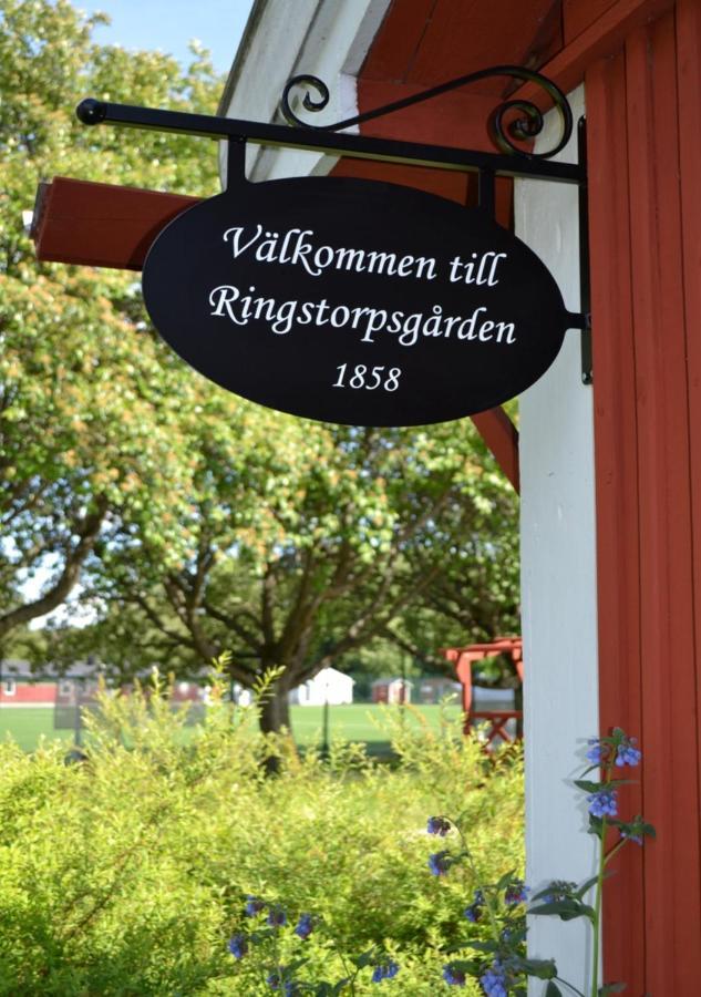 Rustik Stuga Med Lantlig Kaensla Naera Oerebro City Exterior photo